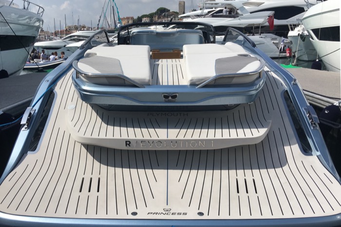 Esthec — Princess R35